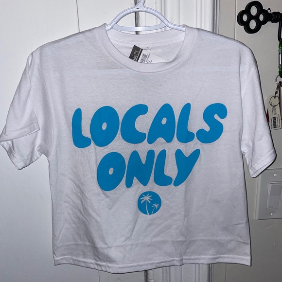 Sugar Flower crop top - Picture 1 of 4